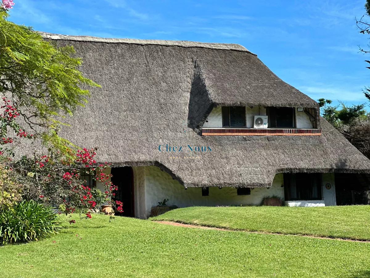 Casa ID.477 - Casa en venta y alquiler anual, Marly Punta Del Este.