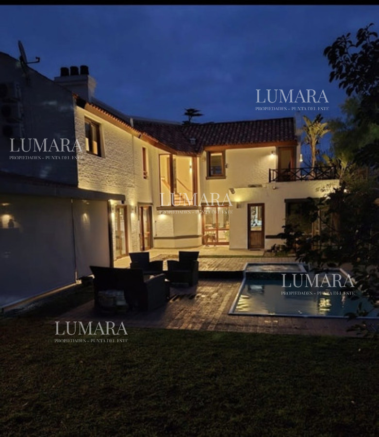 Casa ID.2569 - Casa en Punta del Este, Mansa