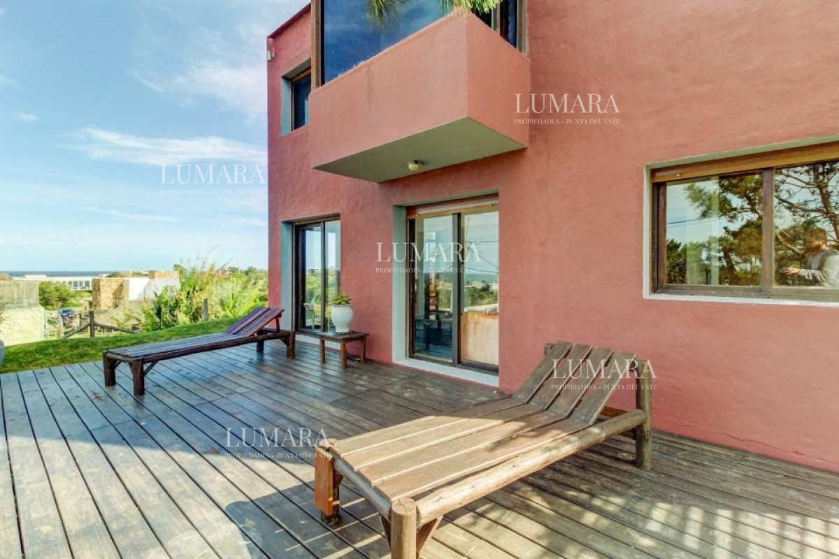 Casa ID.1487 - Casa en venta 4 dormitorios - Balneario Buenos Aires.