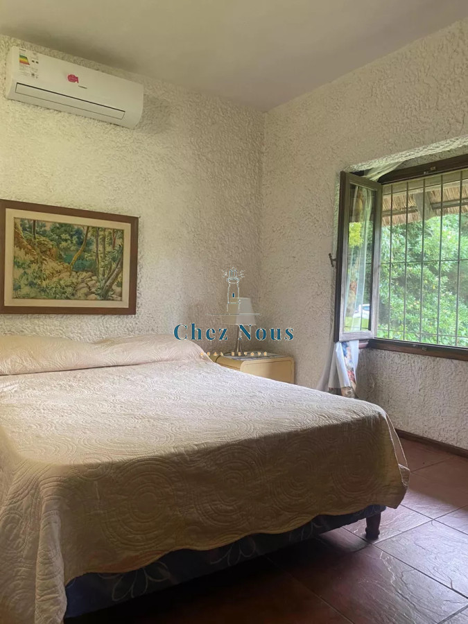 Casa ID.477 - Casa en venta y alquiler anual, Marly Punta Del Este.