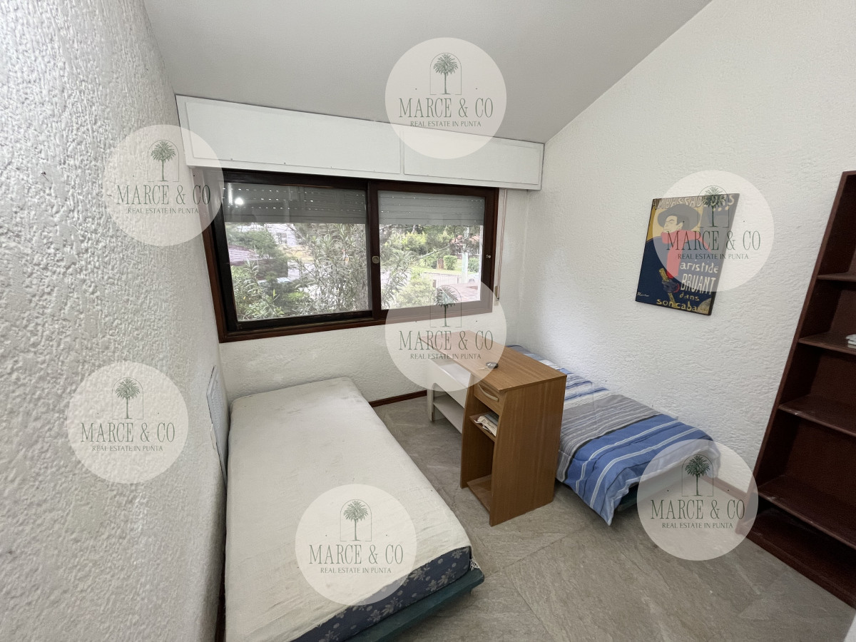 Casa ID.405 - Casa En Venta o alquiler anual, Zona Cantegril.
