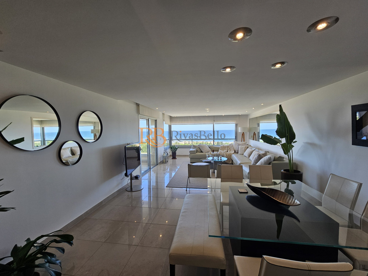 Apartamento ID.32 - Exclusividad en brava - 3 dormitorios en suite con barbacoa y jacuzzi.