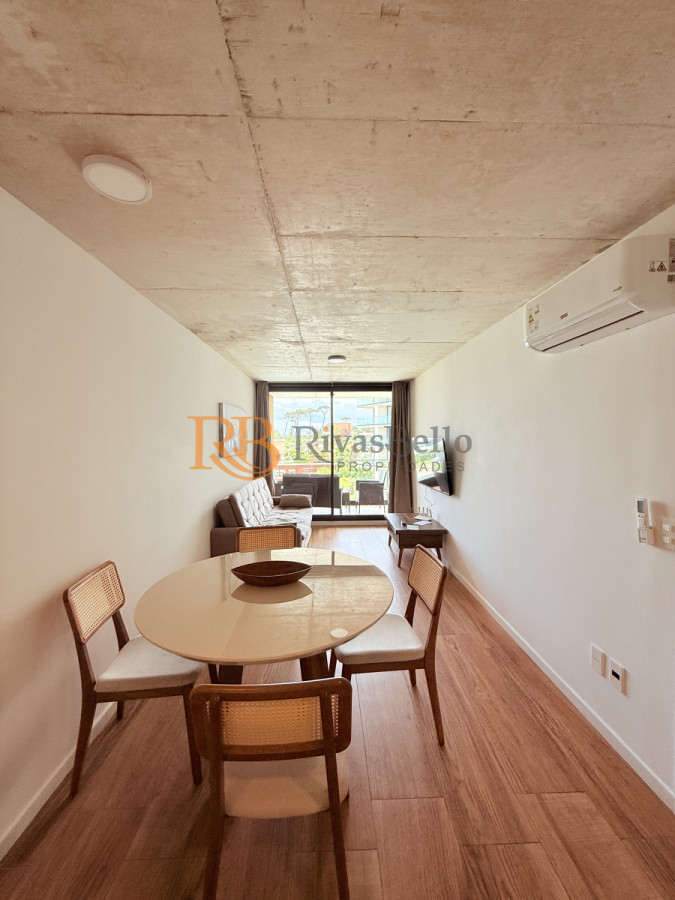 Apartamento ID.20 - Apartamento en Venta primera Linea, Playa Mansa, Punta del Este