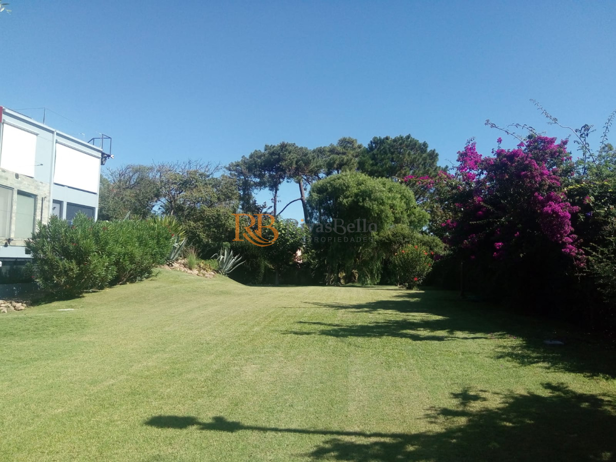 Casa ID.44 - Espetacular casa en venta en rincón del indio 