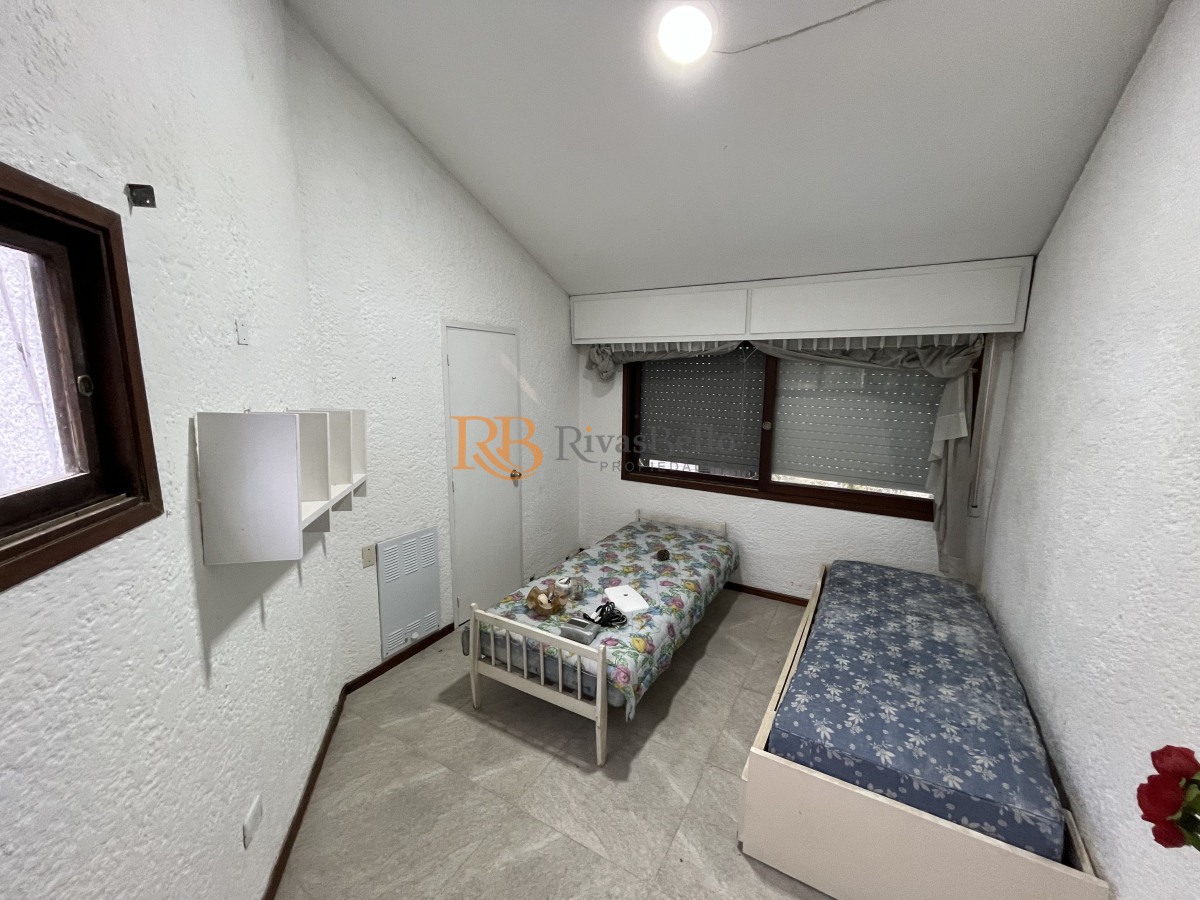 Casa ID.43 - Casa En Venta o alquiler anual, Zona Cantegril.
