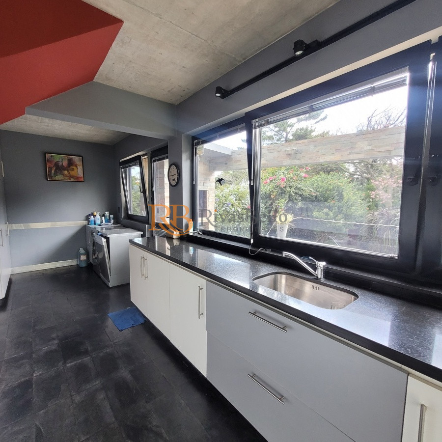 Casa ID.44 - Espetacular casa en venta en rincón del indio 