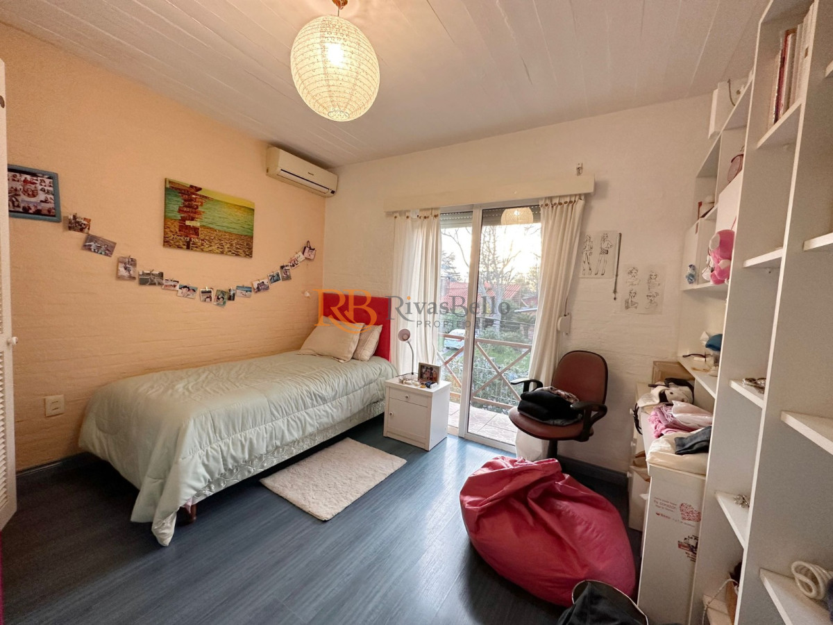 Casa ID.51 - Casa en venta Playa Mansa - 4 dormitorios Parada 19.