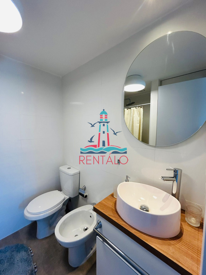 Apartamento ID.711 - Apartamento en venta 2 Dormitorios , Playa Mansa, Punta del este 