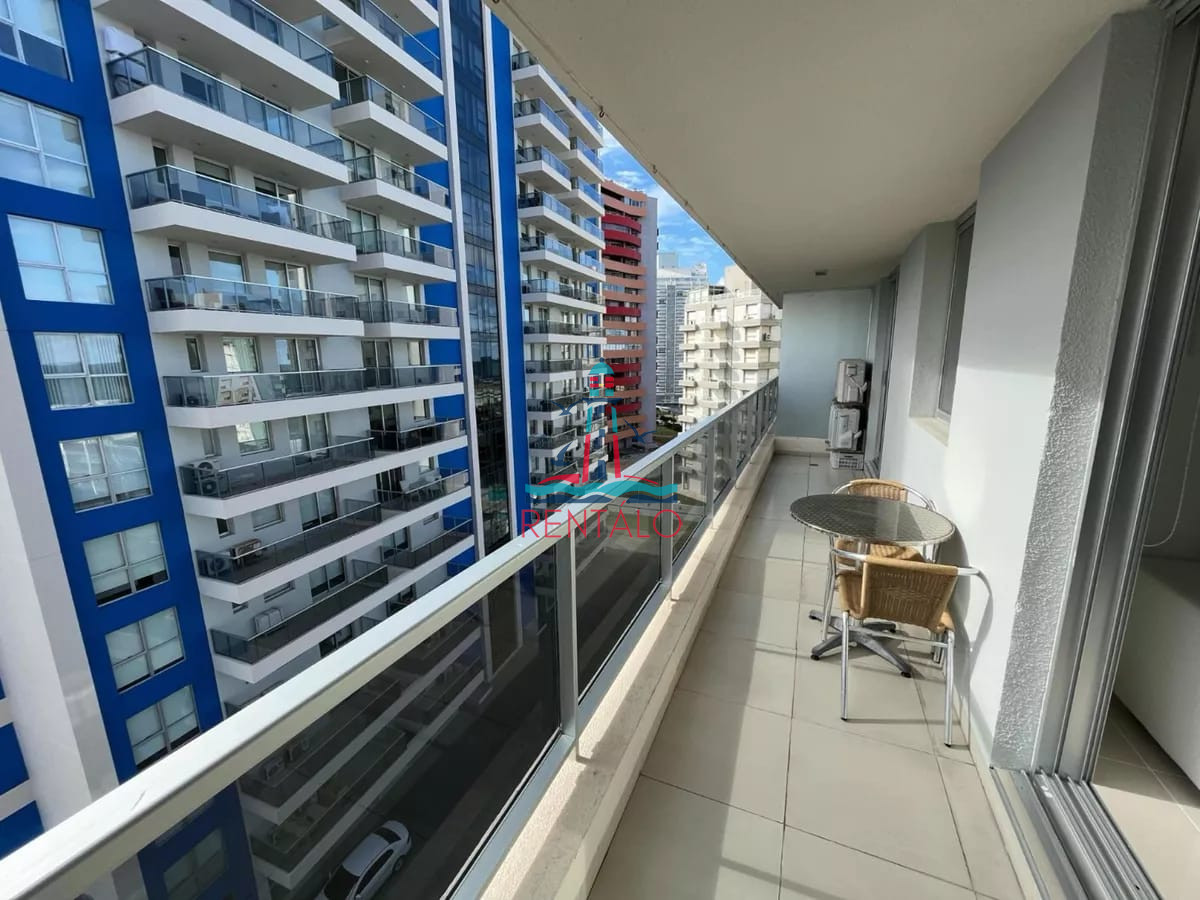 Apartamento ID.404 - Apartamento en venta - 2 Dormitorios Playa Brava.