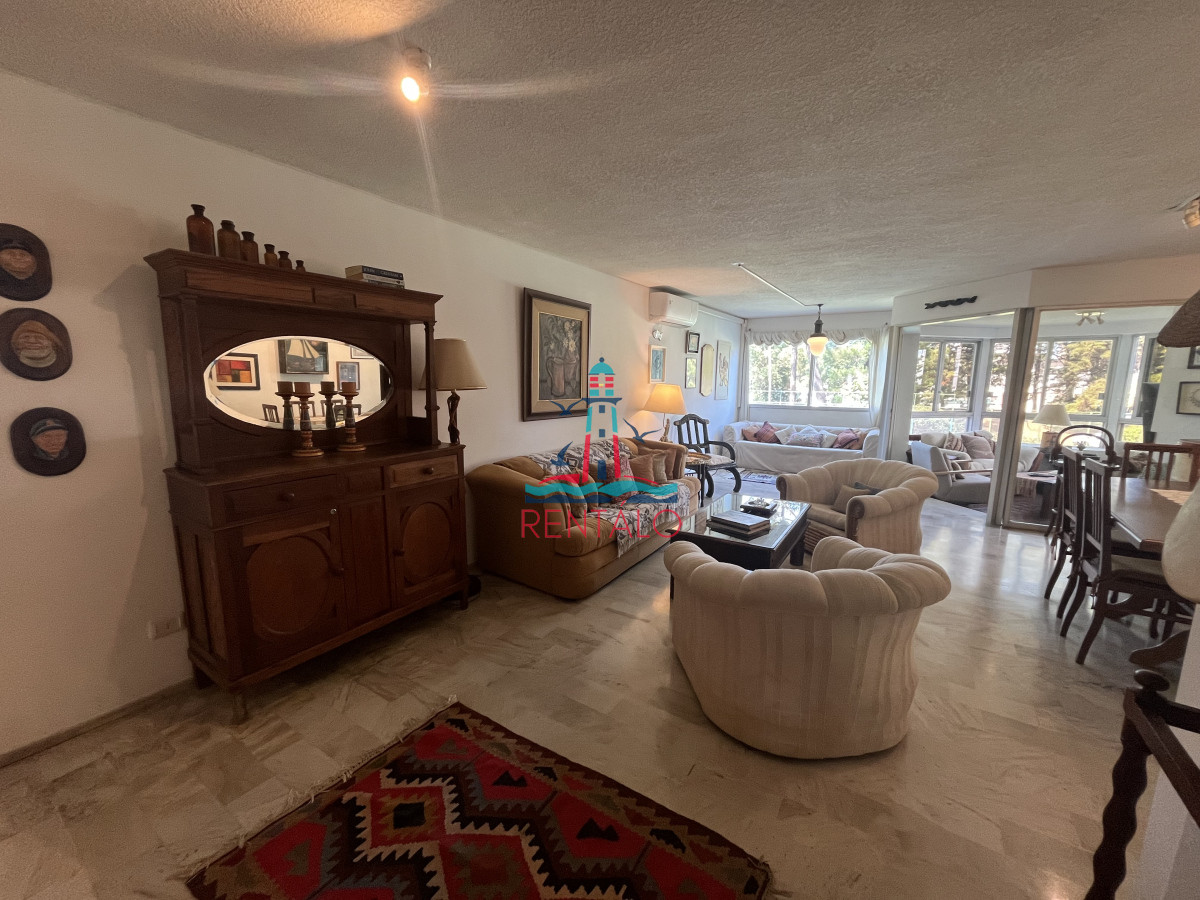 Apartamento ID.87 - Apartamento en venta 3 dormitorios en Punta del este