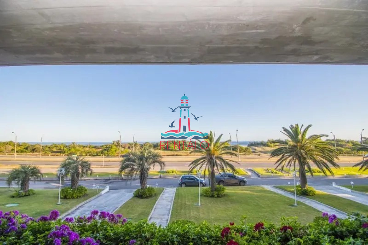 Apartamento ID.91 - Venta apartamento 3 dormitorios en punta del este primera linea