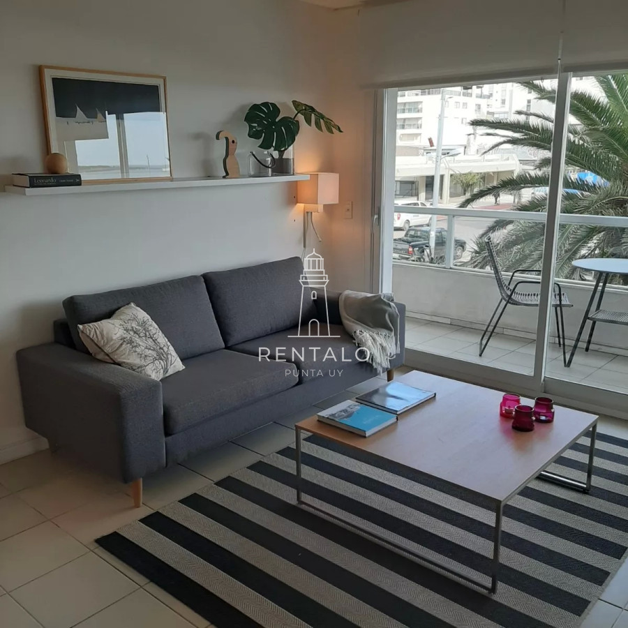 Apartamento ID.591 - Alquiler de temporada frente al puerto - 2 dormitorios.