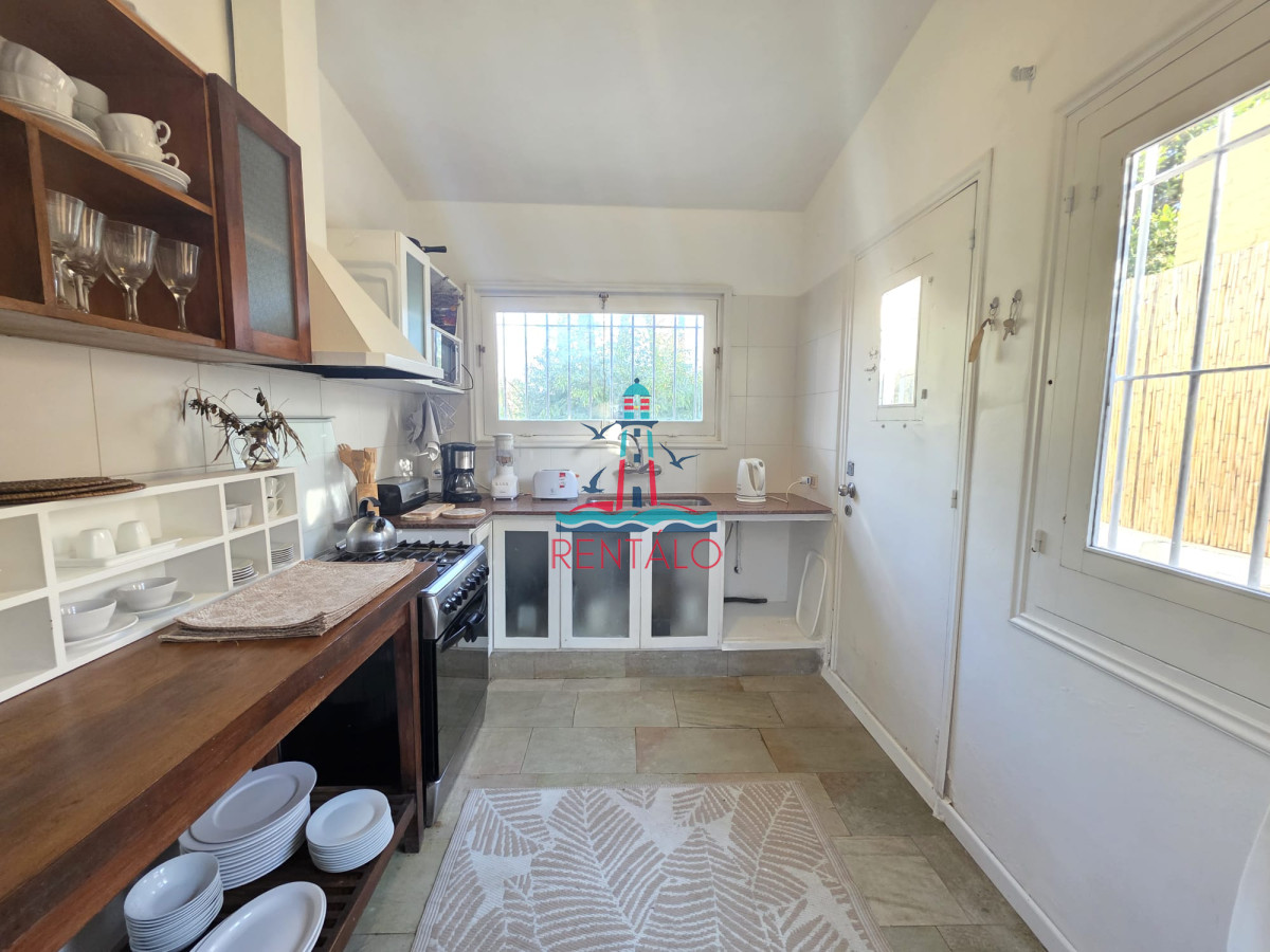 Casa ID.718 - Casa en alquiler anual y de temporada San Rafael - 5 Dormitorios 