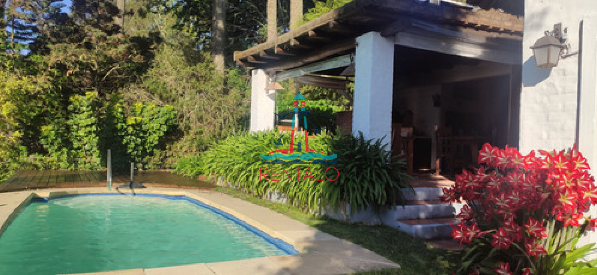 Casa ID.719 - Casa En Pinares - 3 dormitorios piscina climatizada