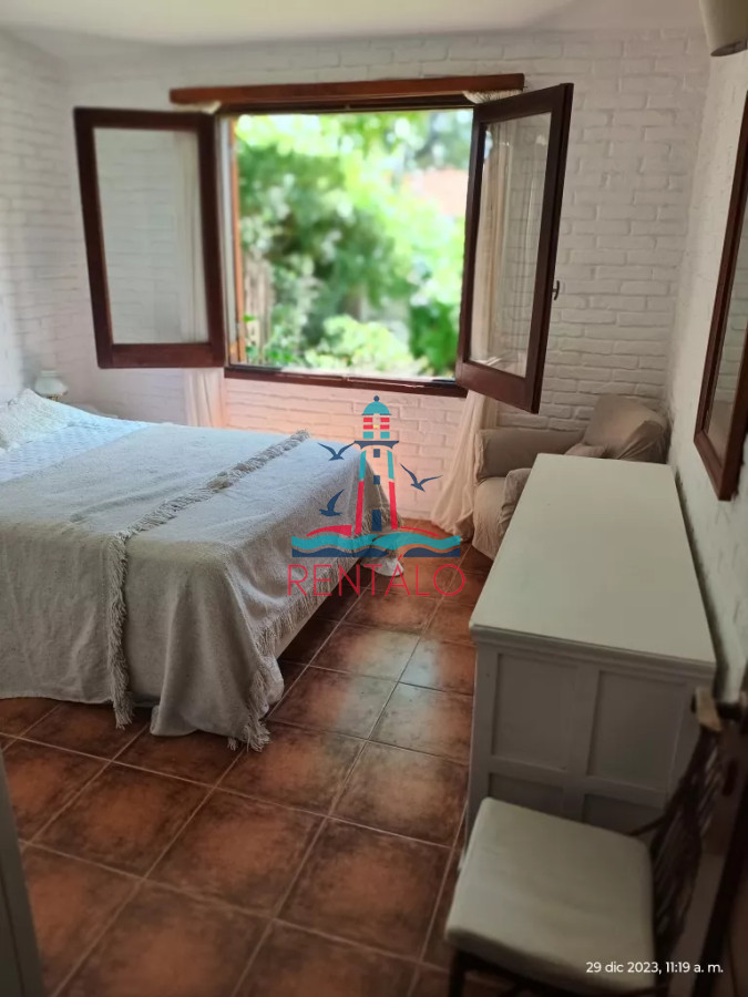 Casa ID.612 - Casa temporal - 2 dormitorios pinares Camino a la laguna.