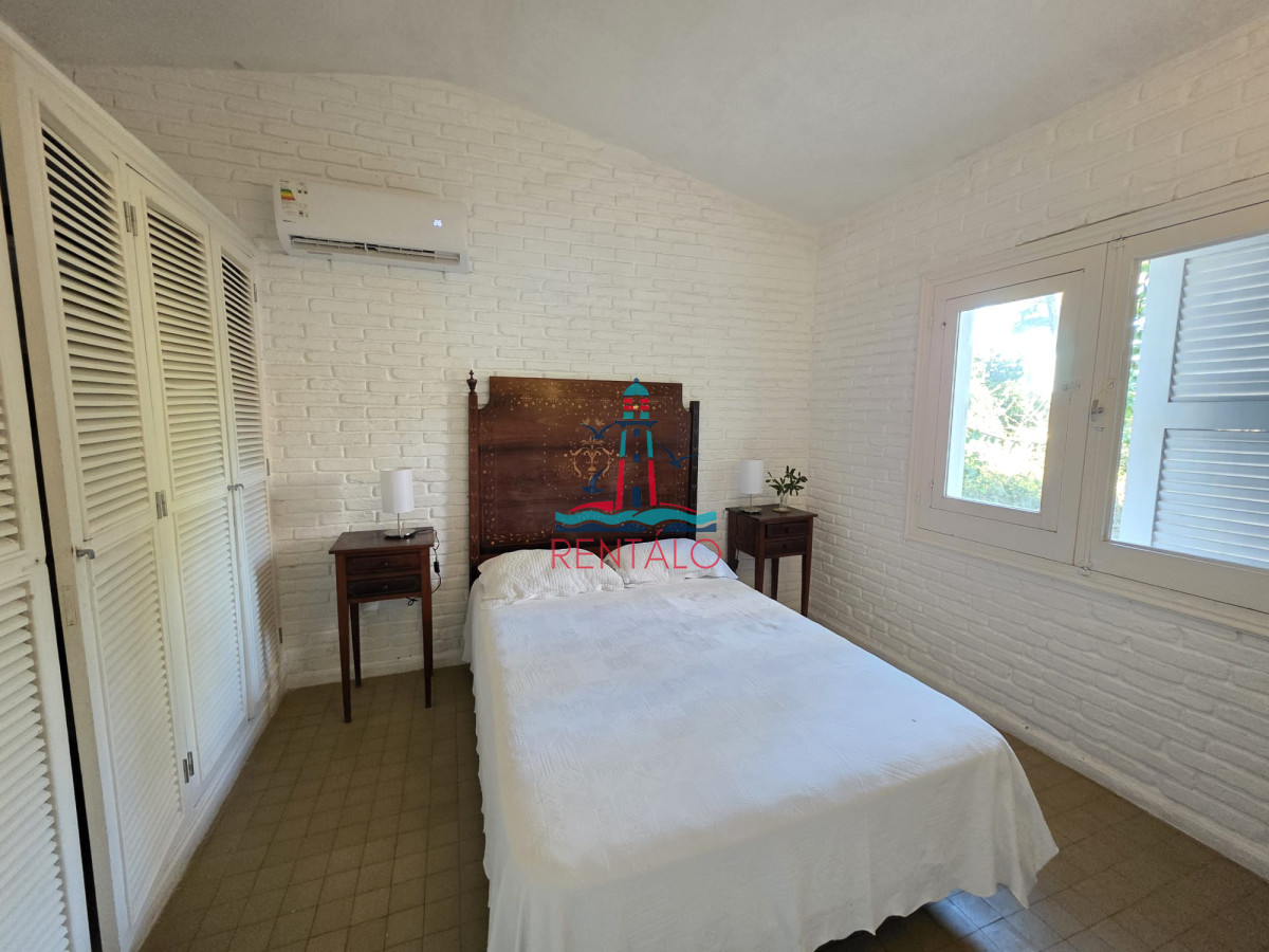 Casa ID.718 - Casa en alquiler anual y de temporada San Rafael - 5 Dormitorios 