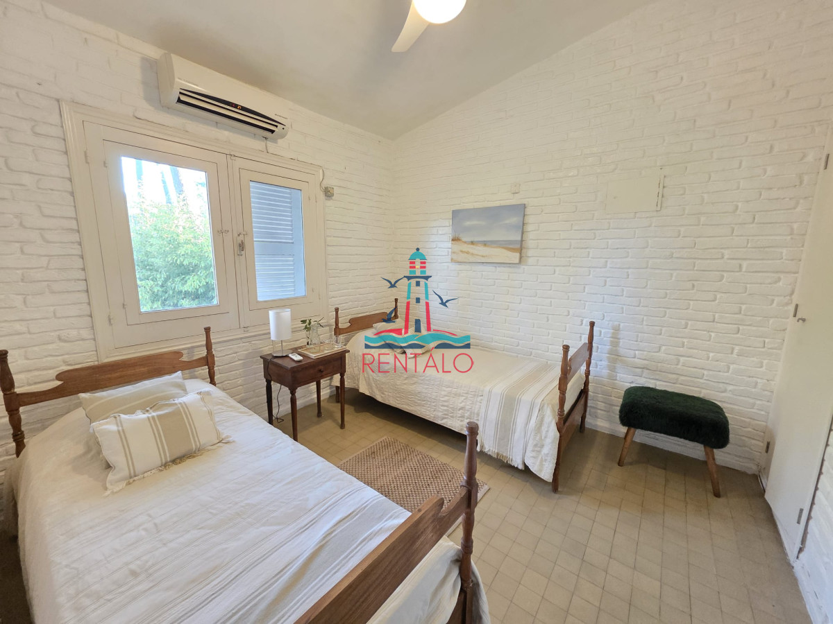 Casa ID.718 - Casa en alquiler anual y de temporada San Rafael - 5 Dormitorios 