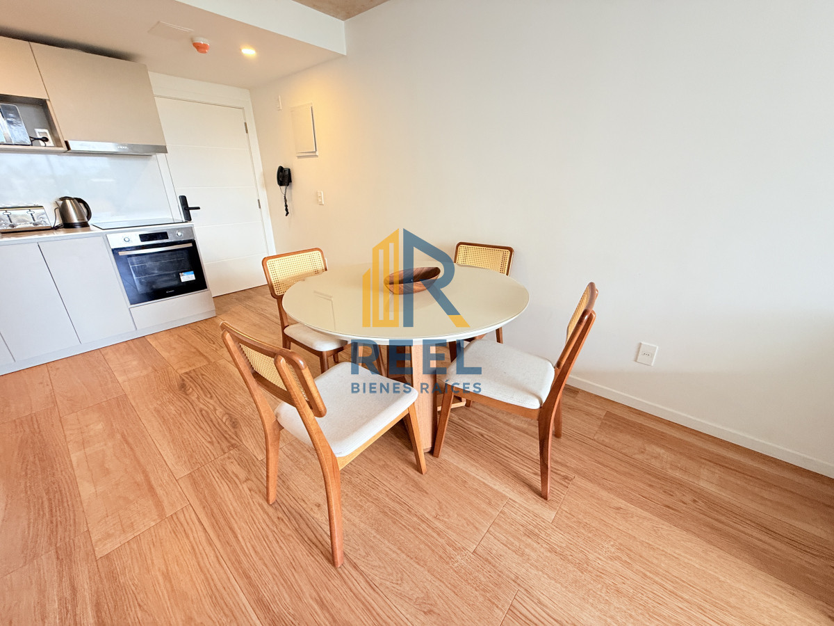 Apartamento ID.45 - Apartamento primera Linea, Playa Mansa, Punta del Este