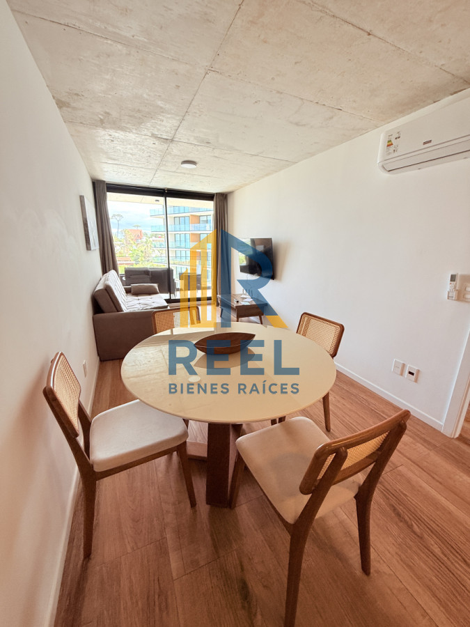 Apartamento ID.45 - Apartamento primera Linea, Playa Mansa, Punta del Este