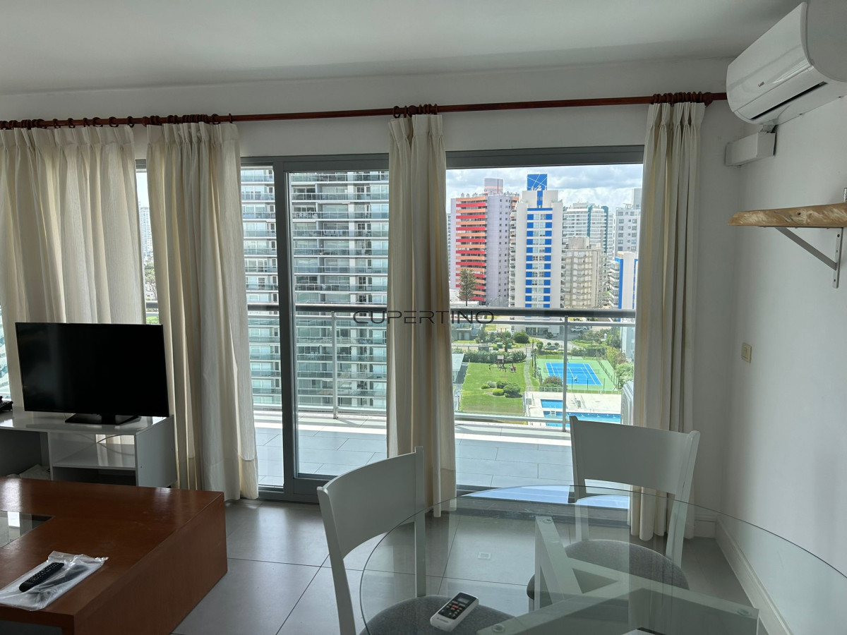Apartamento ID.1190 - Apartamento en venta y alquiler de 2 dormitorios, Punta Del Este.