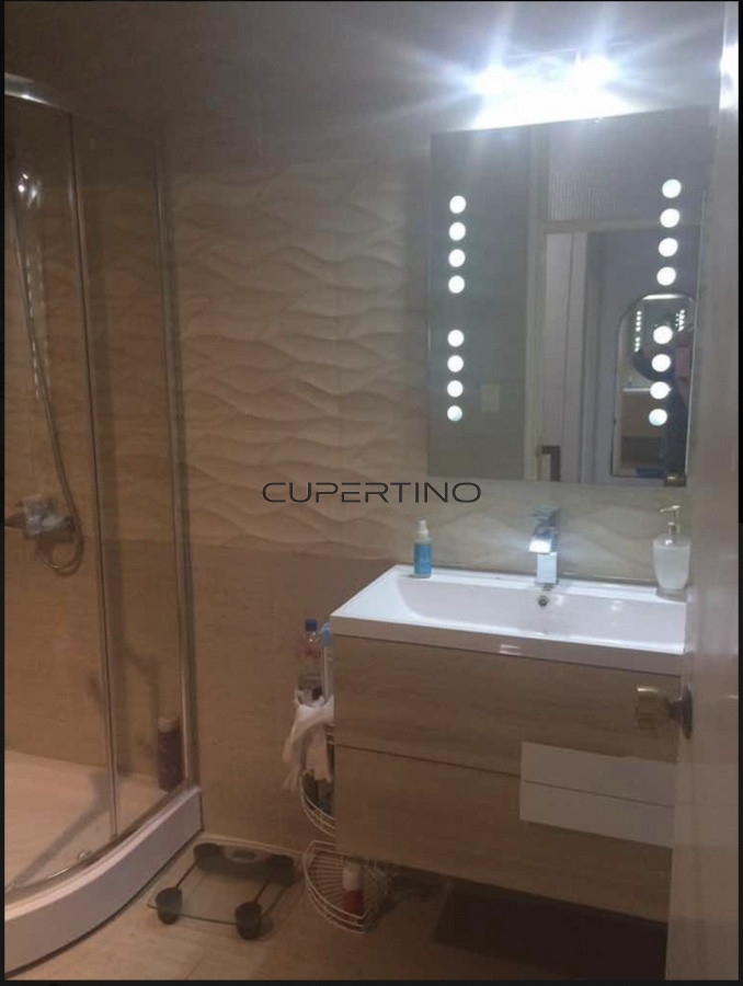 Apartamento ID.410 - Apartamento en Venta, Península, Punta del Este