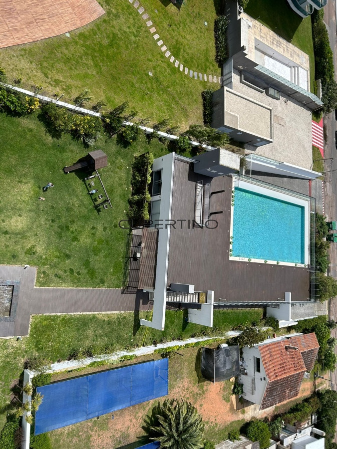 Apartamento ID.1190 - Apartamento en venta y alquiler de 2 dormitorios, Punta Del Este.