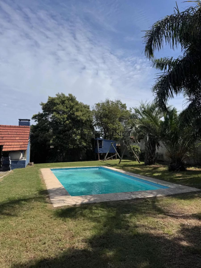 Casa en venta - 4 Dormitorios Balneario Buenos Aires — foto 1