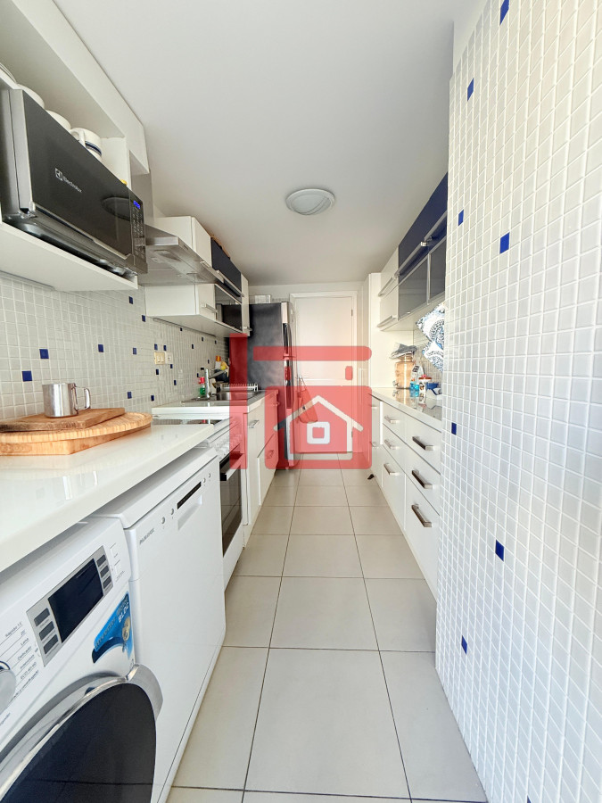 Apartamento ID.16 - Apartamento en venta - 3 dormitorios Playa Brava