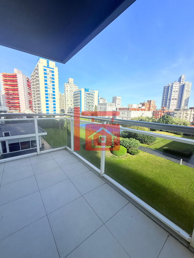 Apartamento ID.16 - Apartamento en venta - 3 dormitorios Playa Brava