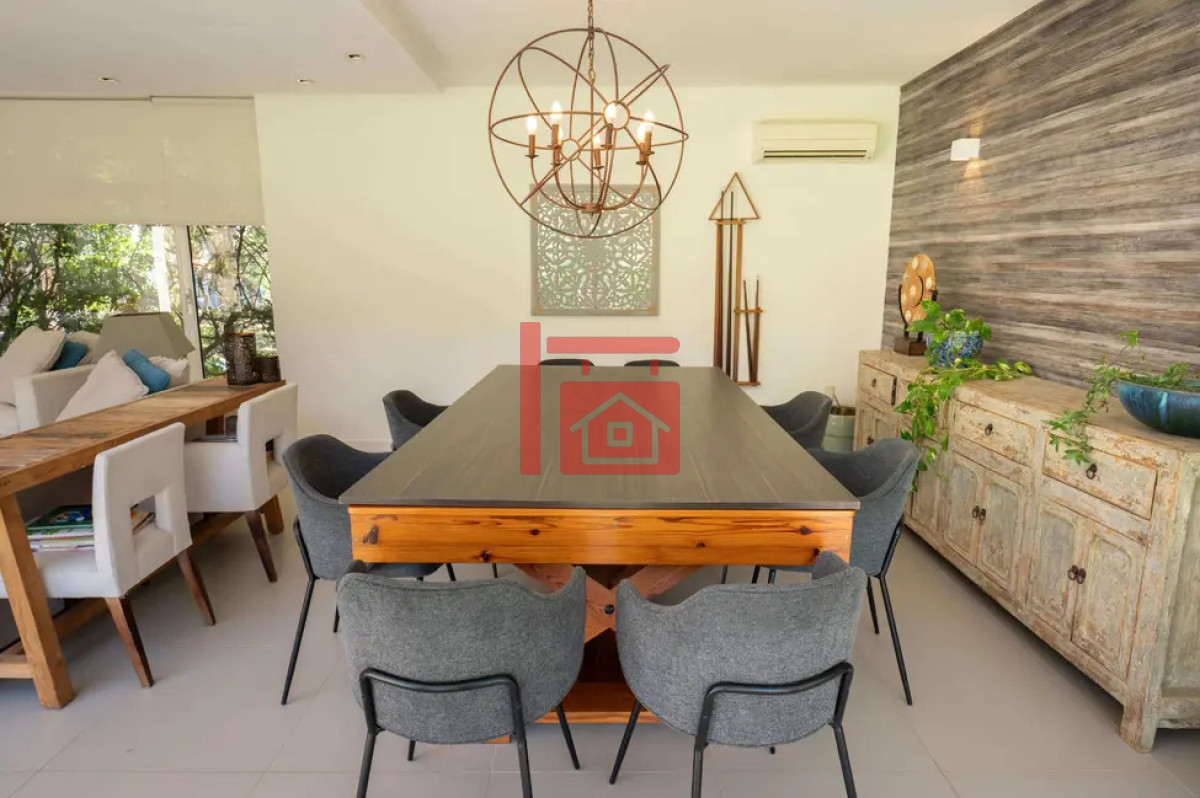 Casa ID.464 - La Residence 4 dormitorios con piscina y barbacoa.