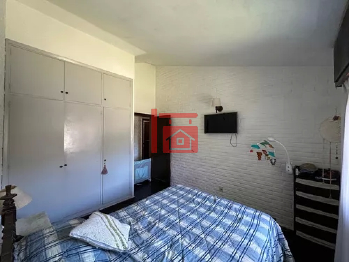 Casa ID.467 - Casa en alquiler 3 dormitorios, Playa Mansa Punta Del Este.