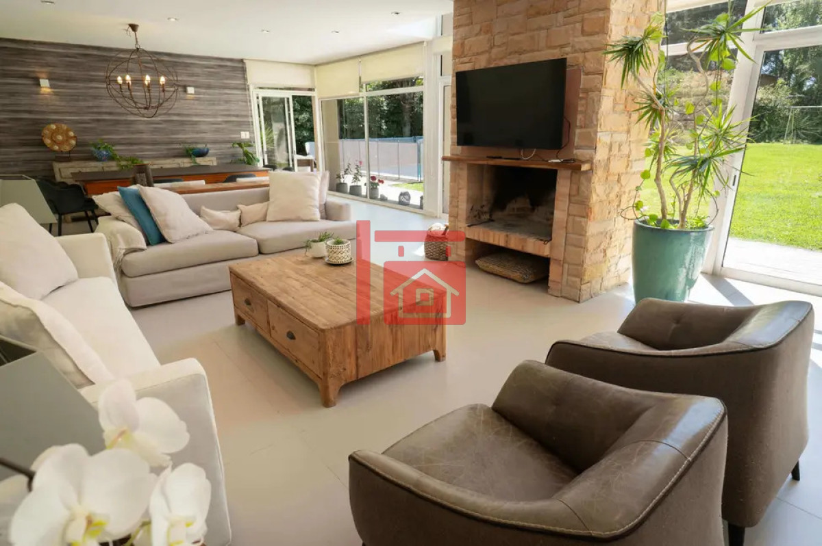 Casa ID.464 - La Residence 4 dormitorios con piscina y barbacoa.