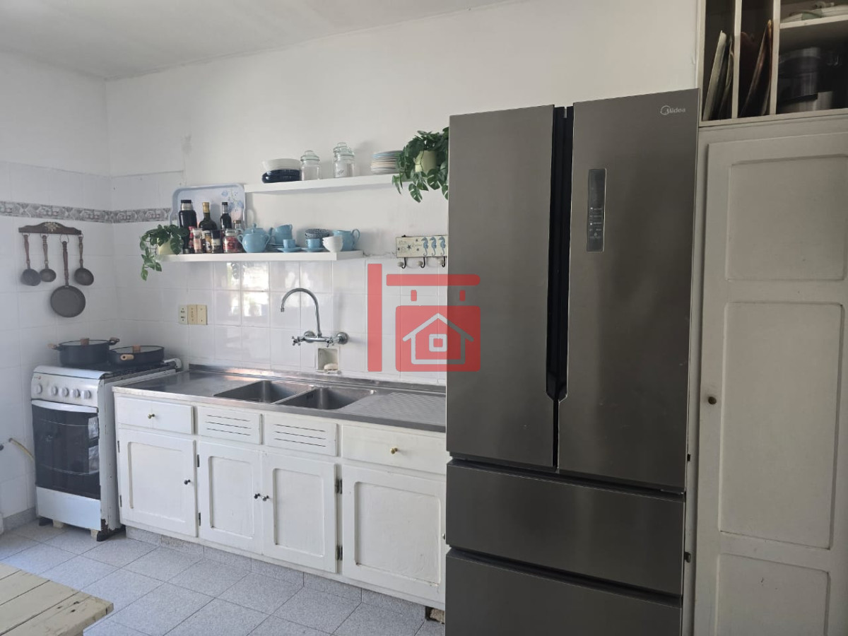 Casa ID.473 - Casa en San Rafael - 4 dormitorios, Piscina.