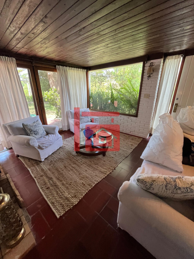 Casa ID.473 - Casa en San Rafael - 4 dormitorios, Piscina.