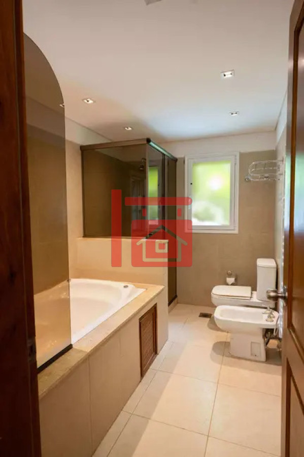 Casa ID.464 - La Residence 4 dormitorios con piscina y barbacoa.