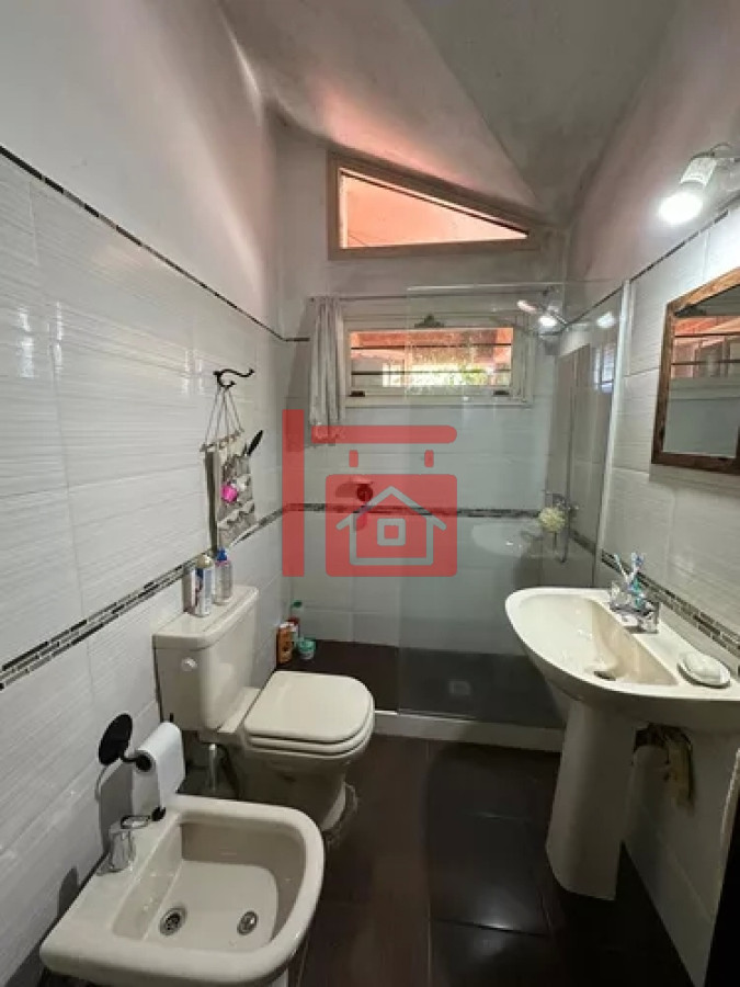 Casa ID.467 - Casa en alquiler 3 dormitorios, Playa Mansa Punta Del Este.