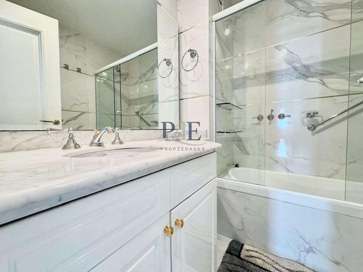 Coral Tower 4 dormitorios - Playa Mansa - Imagen 24