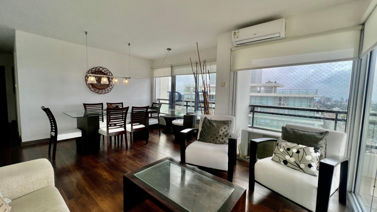 Alquiler de temporada - 3 dormitorios | Piso alto con vista al mar. - Imagen 7