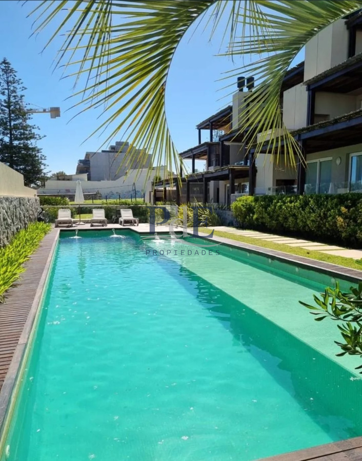 Apartamento en Venta, 2 dormitorios en Montoya. La Barra