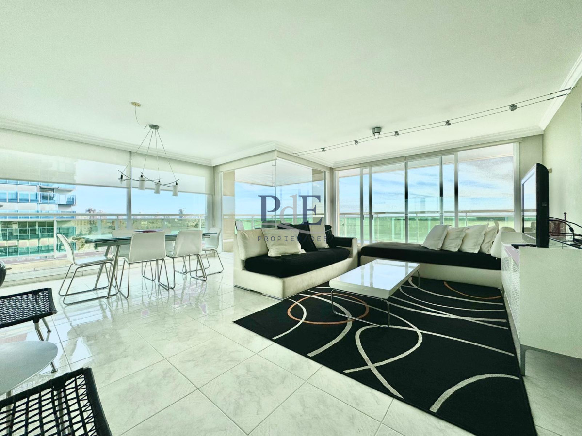 Coral Tower 4 dormitorios - Playa Mansa - Imagen 7