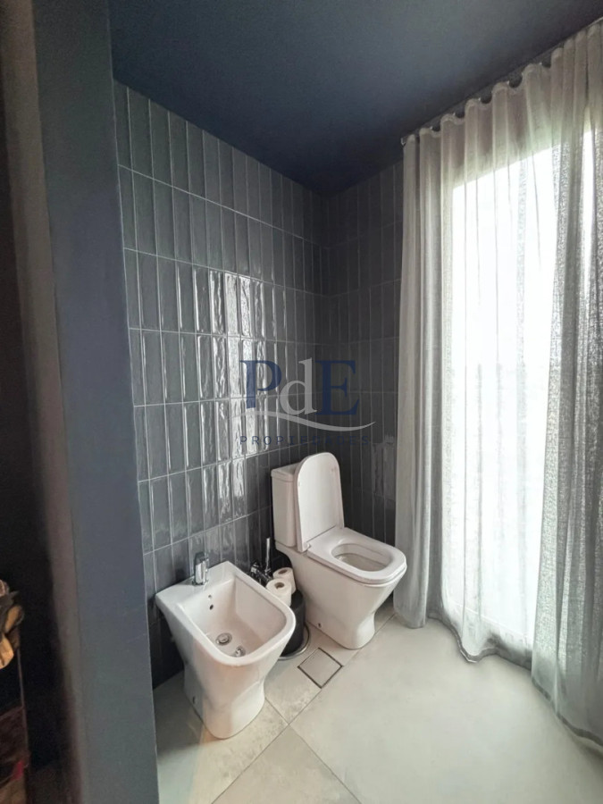 Importante residencia 3 suites + buhardilla, con vistas abiertas al campo. - Imagen 16