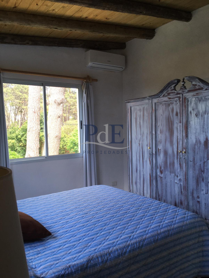 Casa en alquiler de temporada , La Barra , Punta Del Este  - Imagen 12