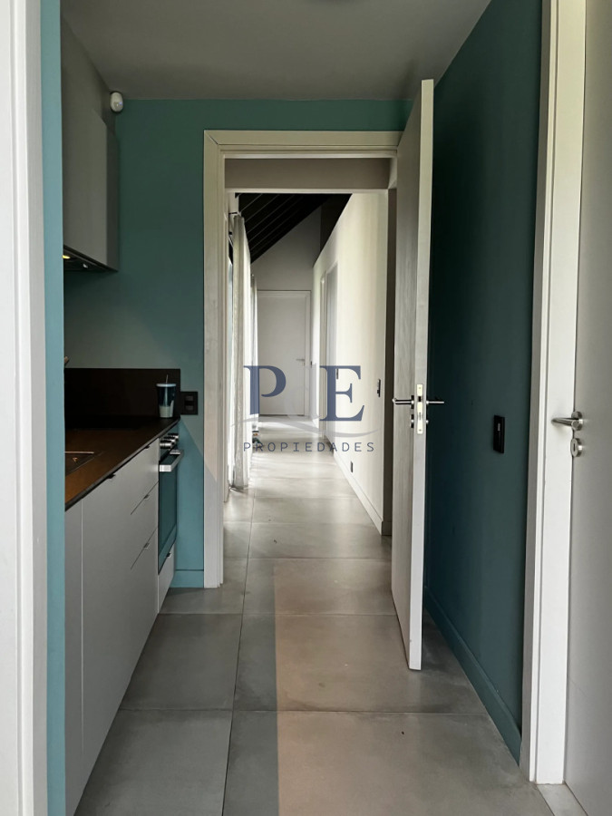 Importante residencia 3 suites + buhardilla, con vistas abiertas al campo. - Imagen 44