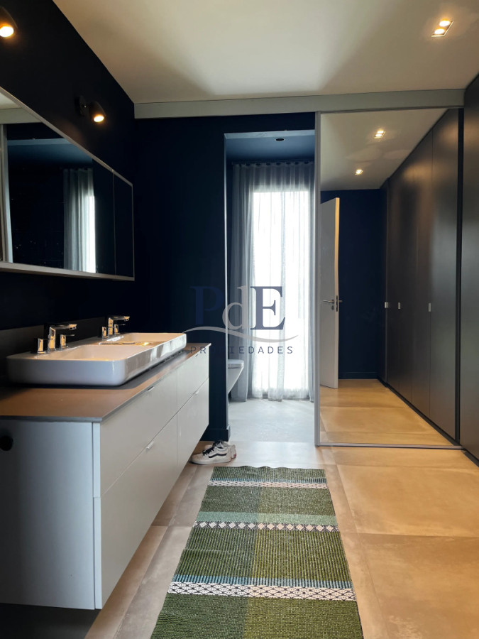 Importante residencia 3 suites + buhardilla, con vistas abiertas al campo. - Imagen 15