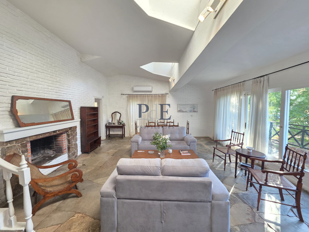 Casa en alquiler anual y de temporada San Rafael - 5 Dormitorios. - Imagen 7