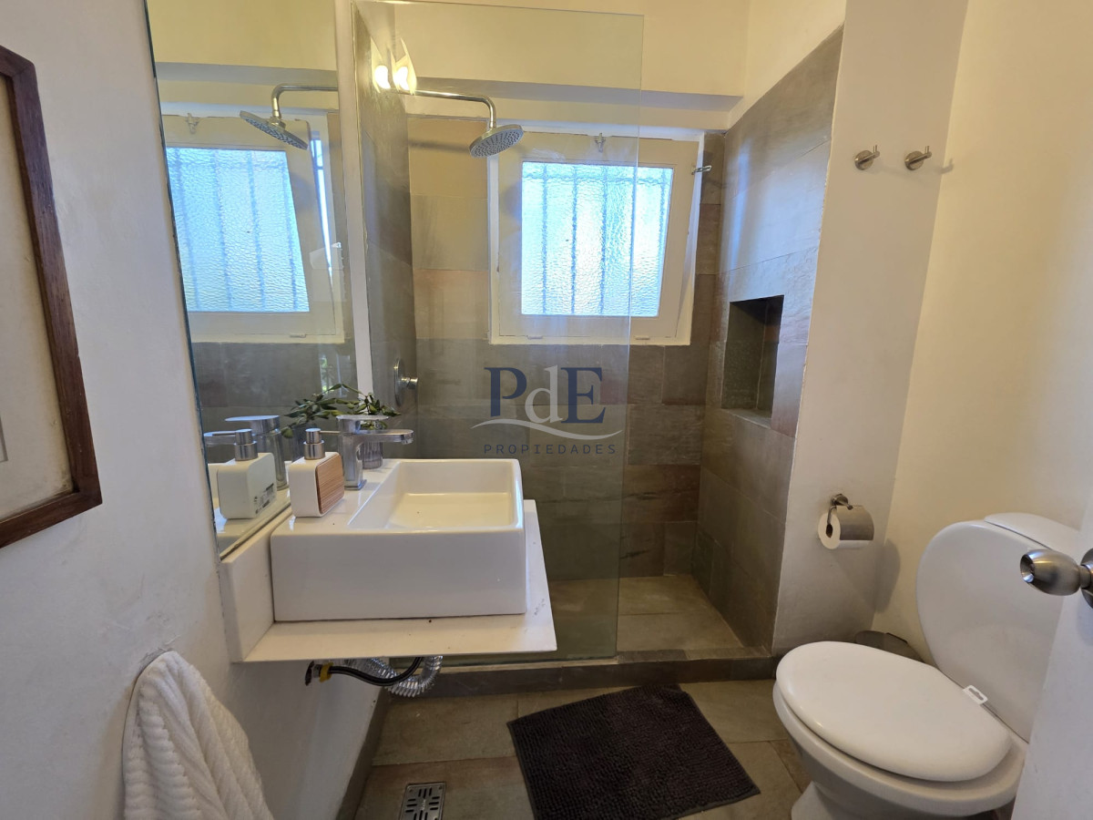 Casa en alquiler anual y de temporada San Rafael - 5 Dormitorios. - Imagen 18