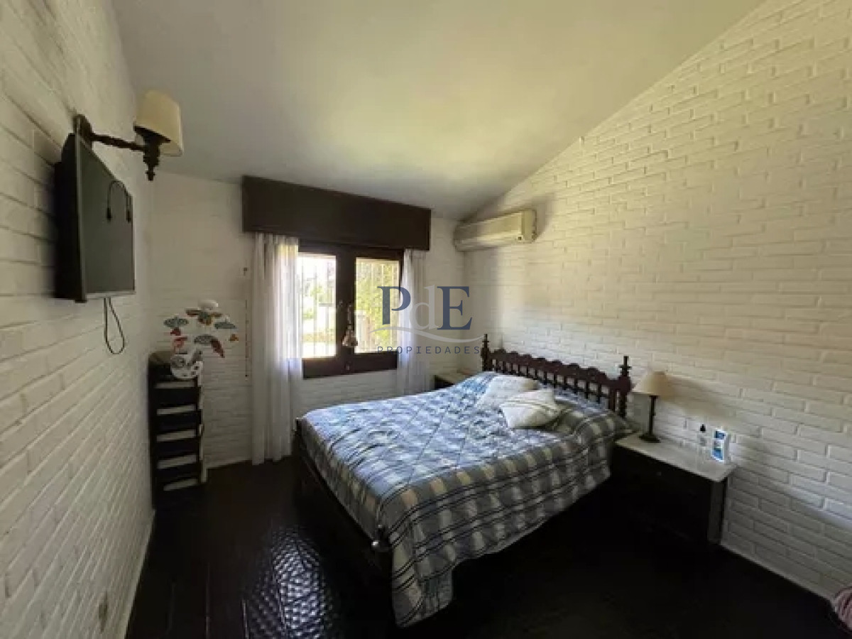 Casa en alquiler 3 dormitorios, Playa Mansa Punta Del Este. - Imagen 12