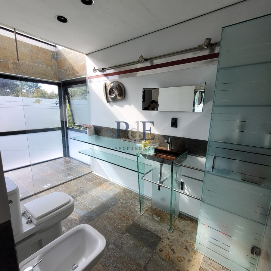 Espectacular, Residencia en venta en Rincón del Indio. - Imagen 39