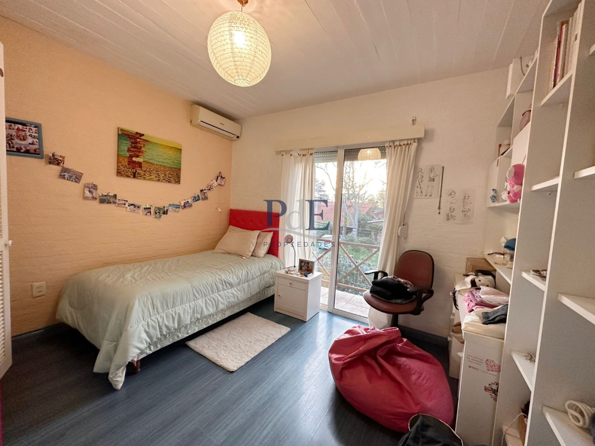 Casa en venta Playa Mansa,  4 dormitorios a 6c del Mar. Punta del Este - Imagen 18