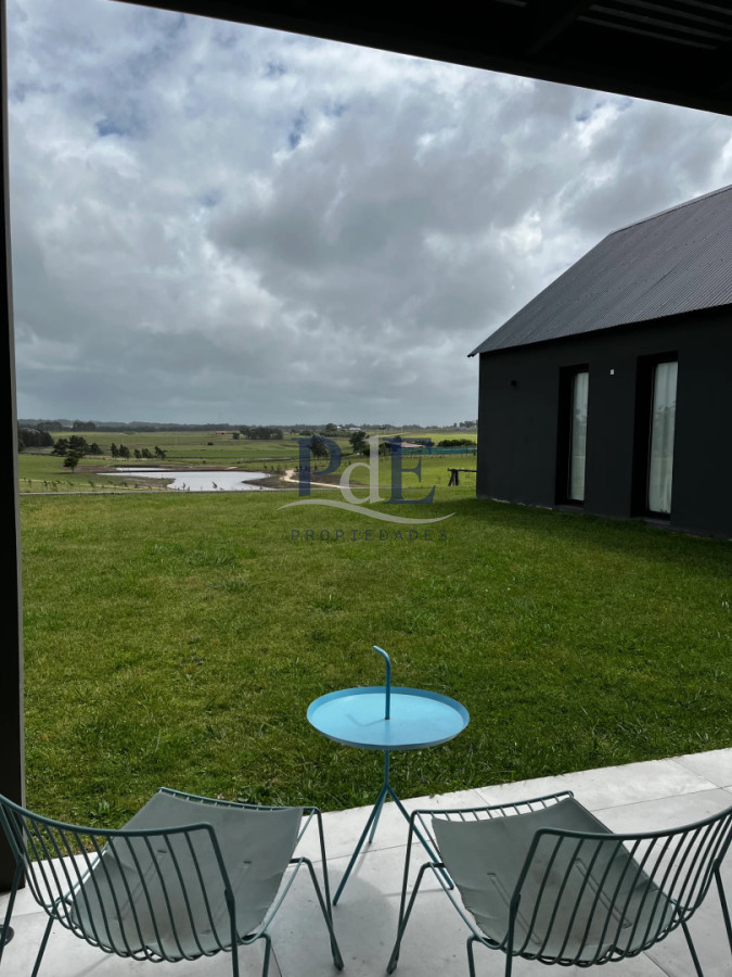 Importante residencia 3 suites + buhardilla, con vistas abiertas al campo. - Imagen 41